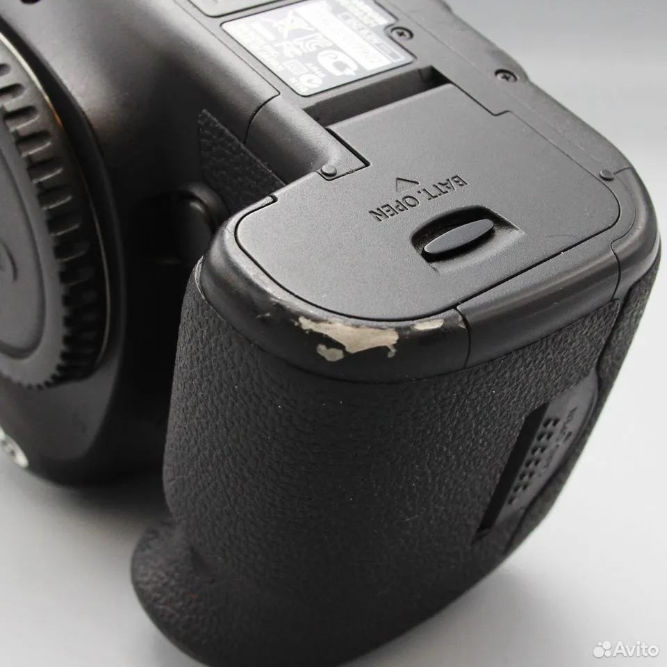 Canon EOS 5D mark III (179000 кадров)