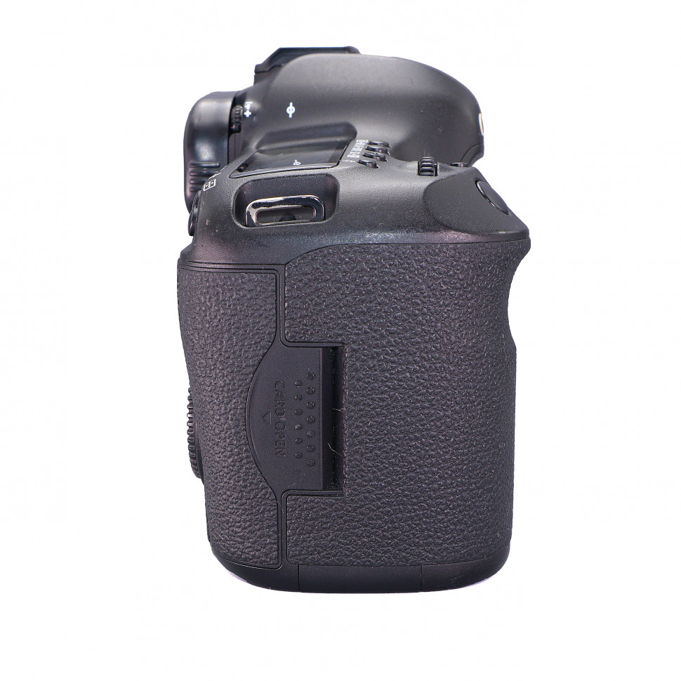 Canon EOS 5D Mark III (226700 кадров)