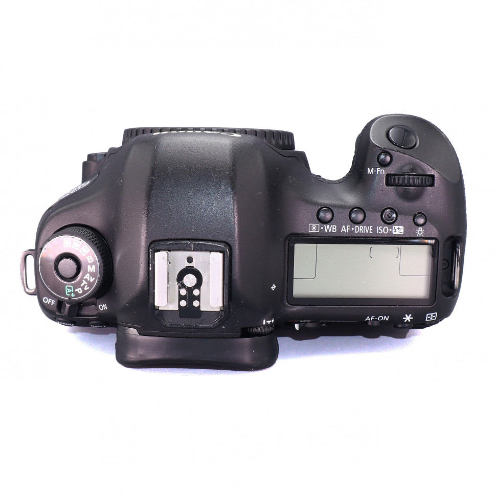 Canon EOS 5D Mark III (226700 кадров)