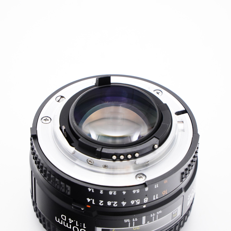 Nikon 50mm F/1.4D (состояние 5-)