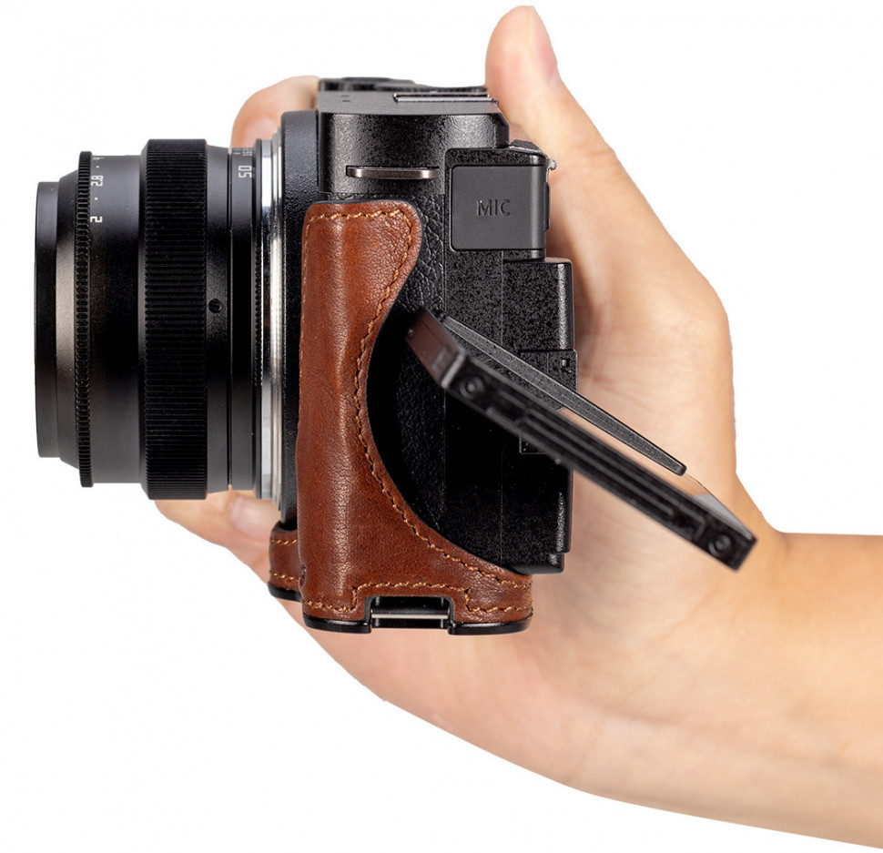 Чехол SmallRig 4703 Leather Half Case для Panasonic LUMIX S9