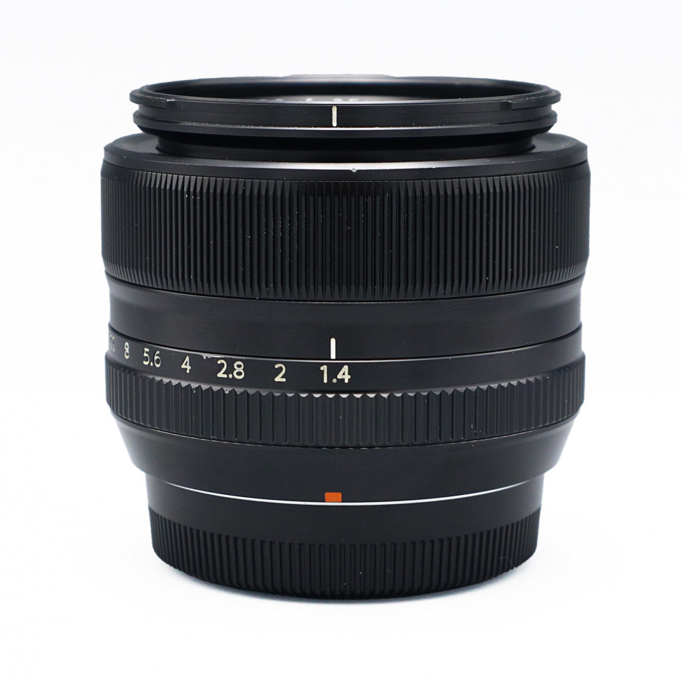 Fujifilm XF 35mm f/1.4 (состояние 4)