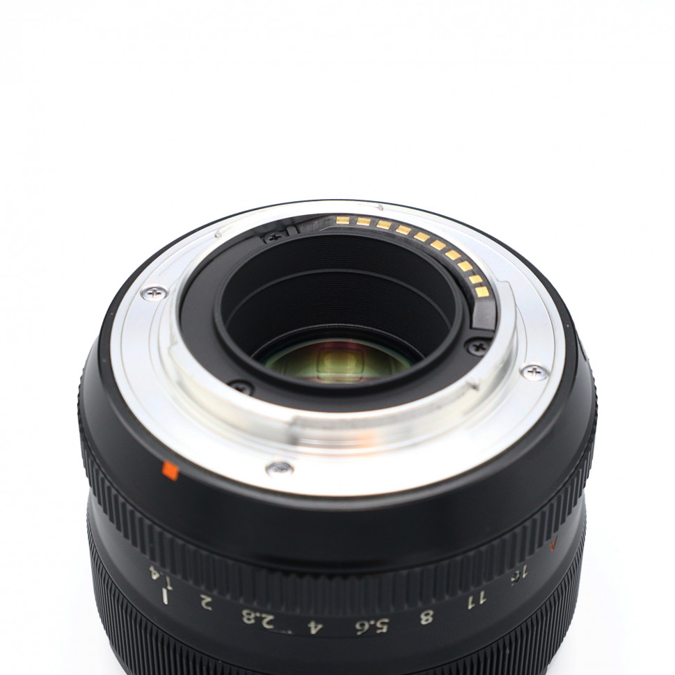 Fujifilm XF 35mm f/1.4 (состояние 4)