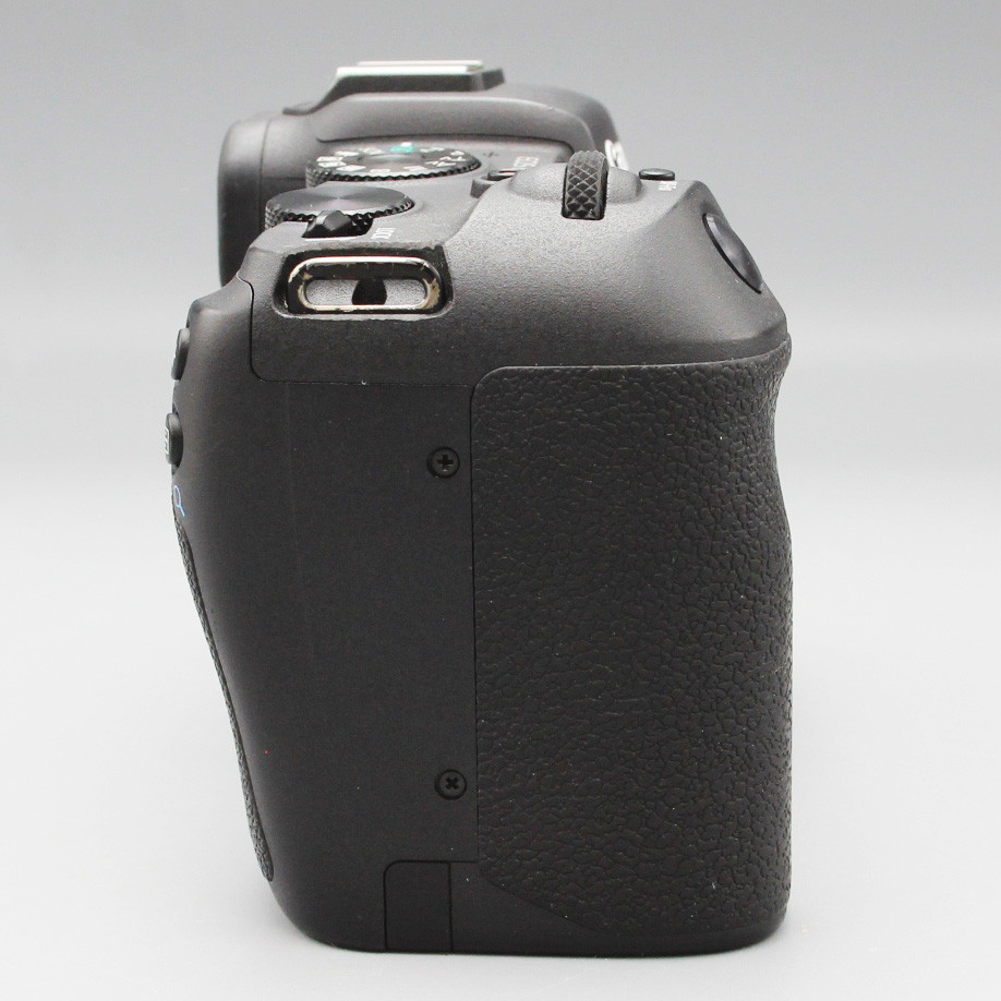 Canon EOS RP (63.000 кадров)