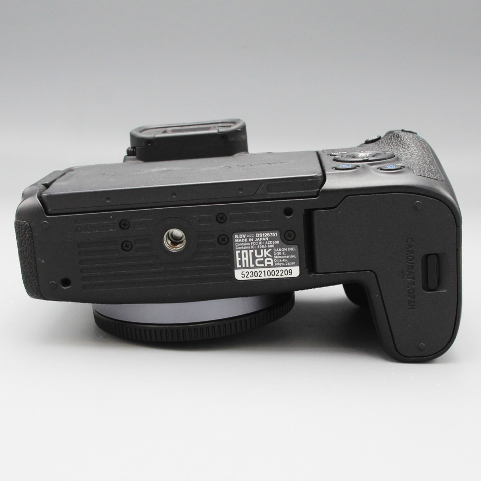 Canon EOS RP (63.000 кадров)