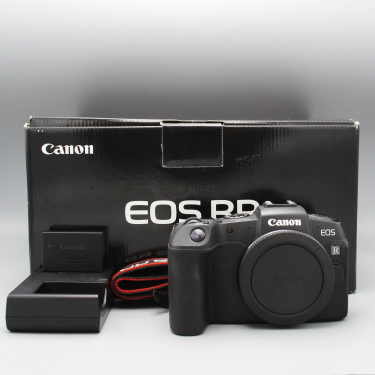Canon EOS RP (63.000 кадров)