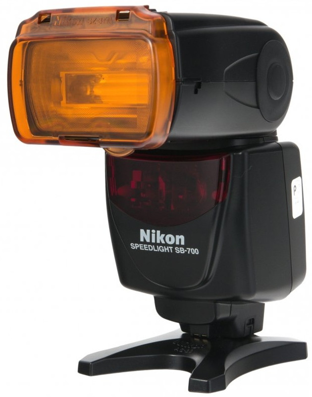 Nikon SS-700