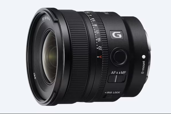 Sony FE 16mm f/1.8
