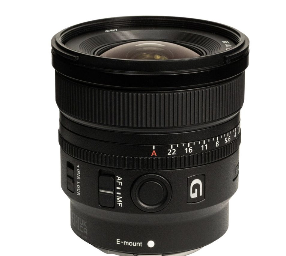 Sony FE 16mm f/1.8