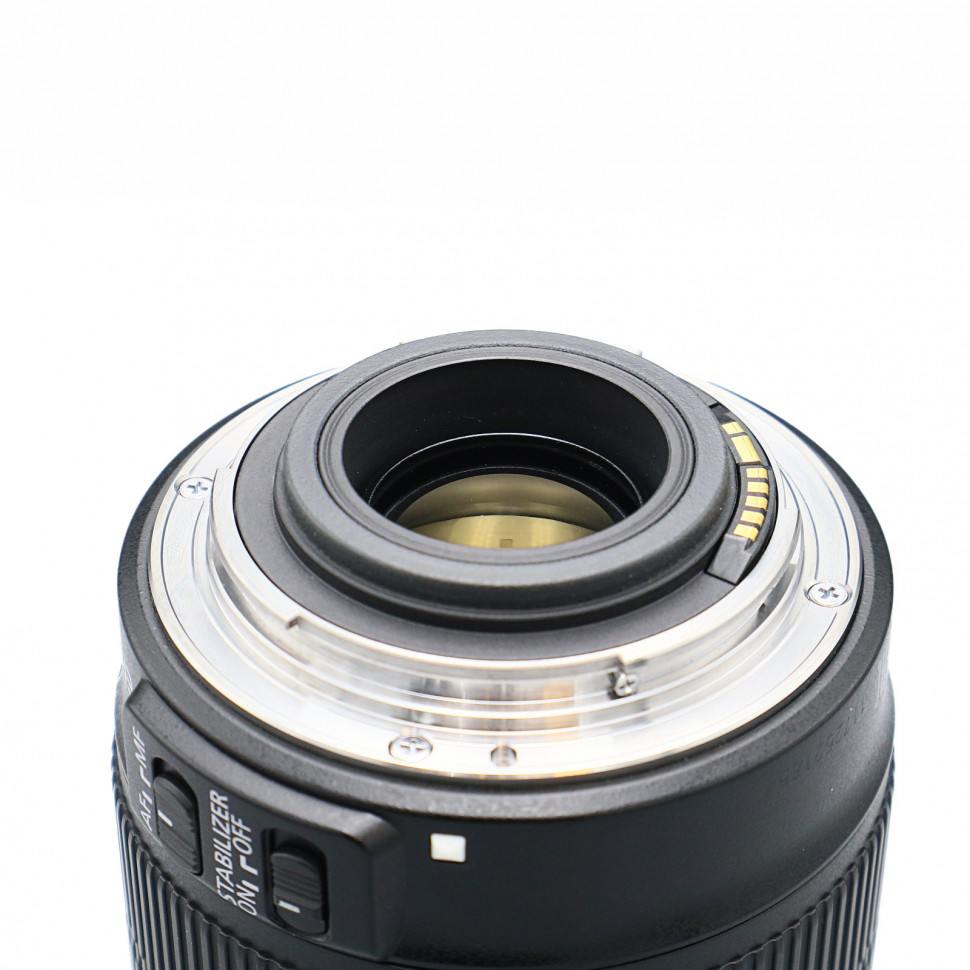 Canon EF-S 18-135mm f/3.5-5.6 IS USM (сост. 4)