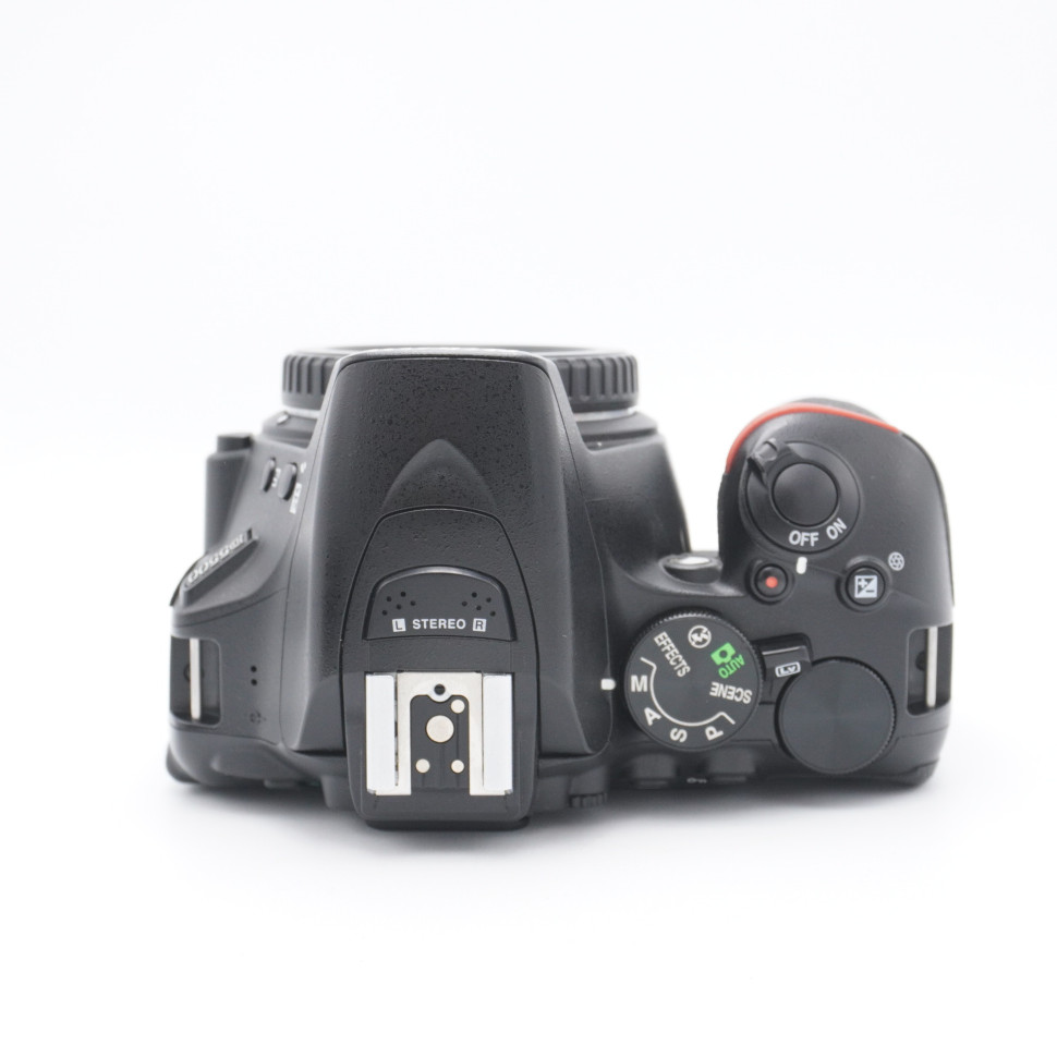 Nikon D5500 (22.000 кадров)