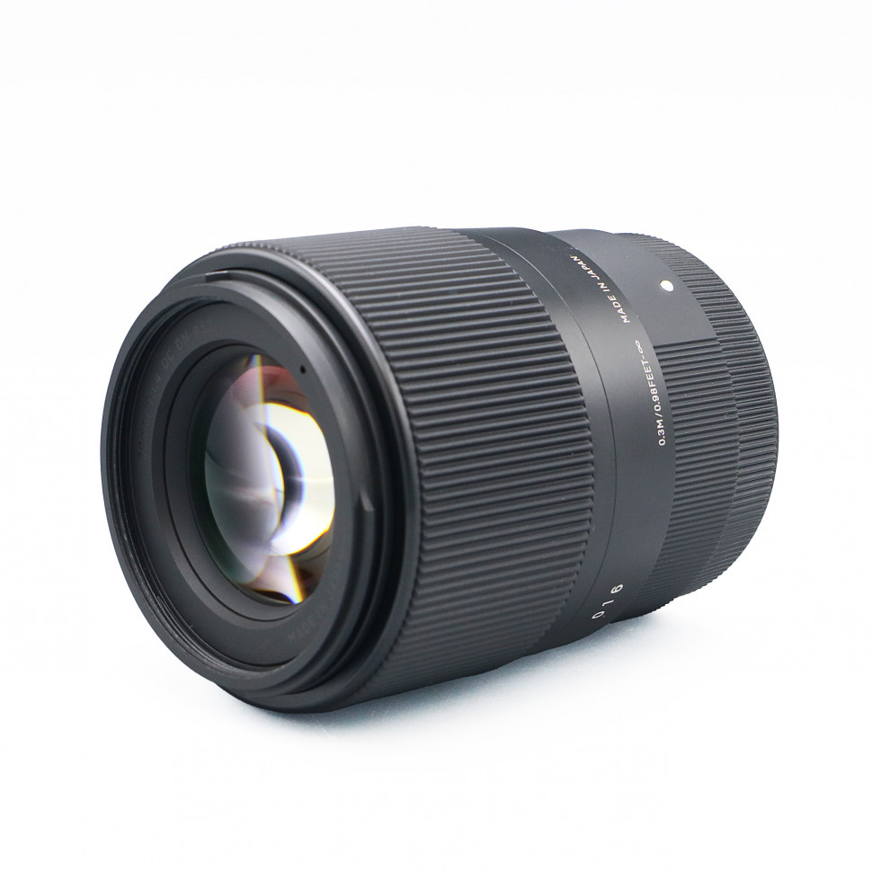 Sigma 30mm f/1.4 DC DN sony e (состояние 5)