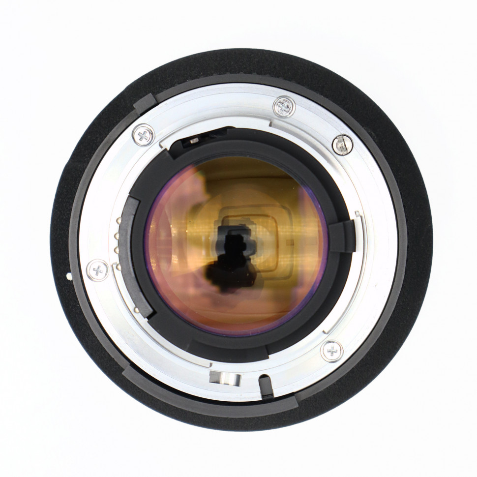 Nikon 85mm f/1.4D IF AF Nikkor (состояние 5-)