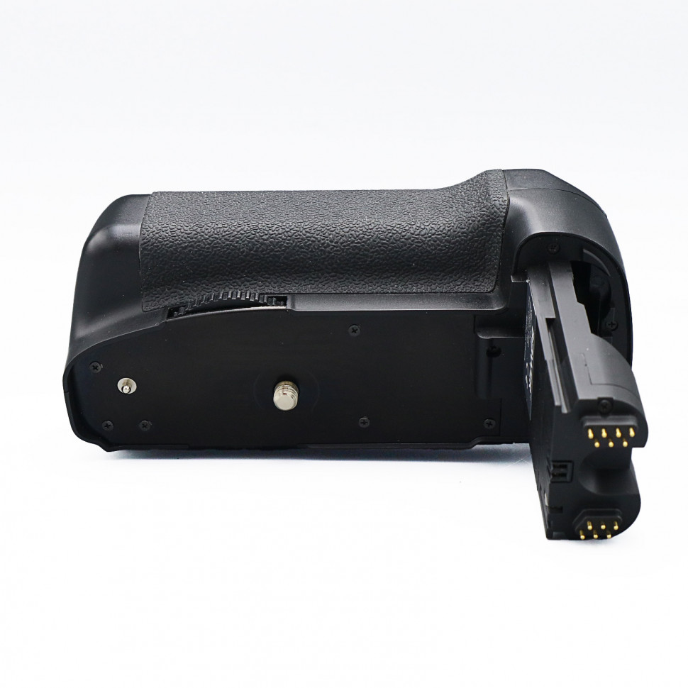 Батарейный блок Bower для Canon 7D (состояние 4)