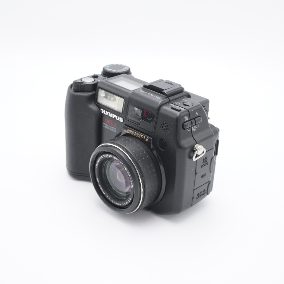 Olympus Camedia C-5050 (состояние 3)