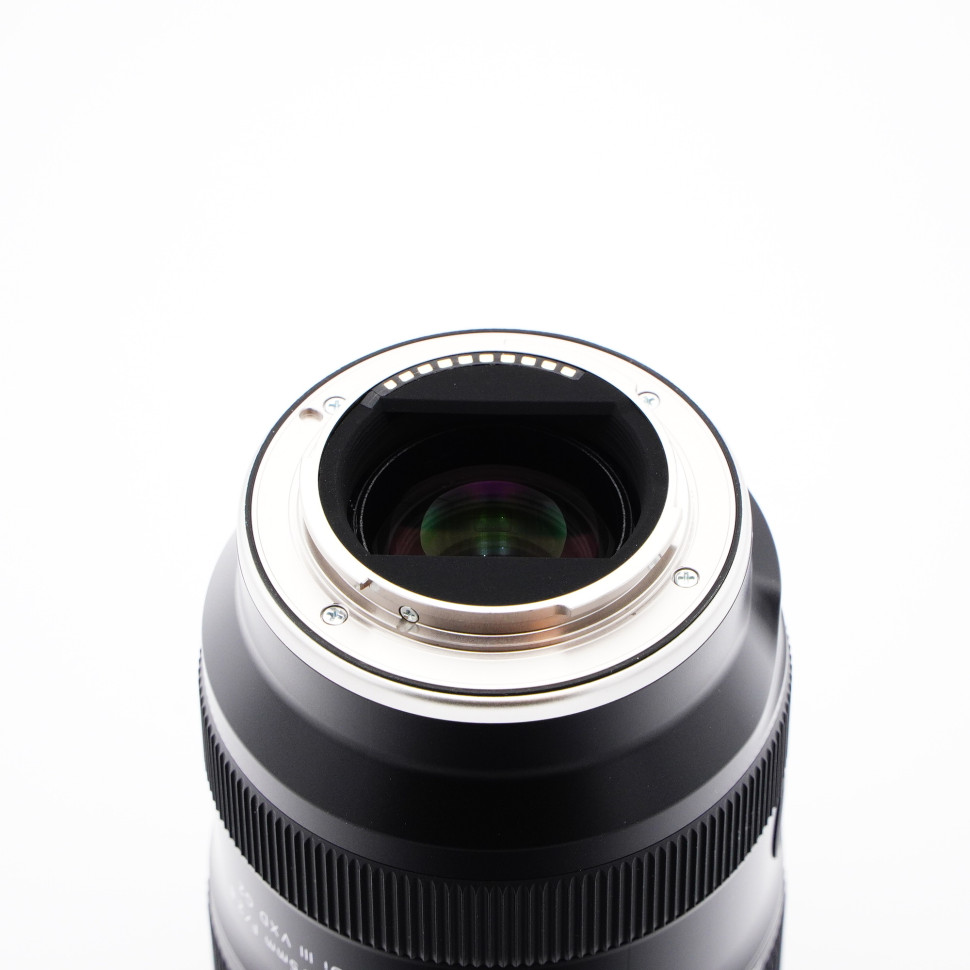 Tamron 28-75mm f/2.8 Di III VXD for Sony (витринный образец)