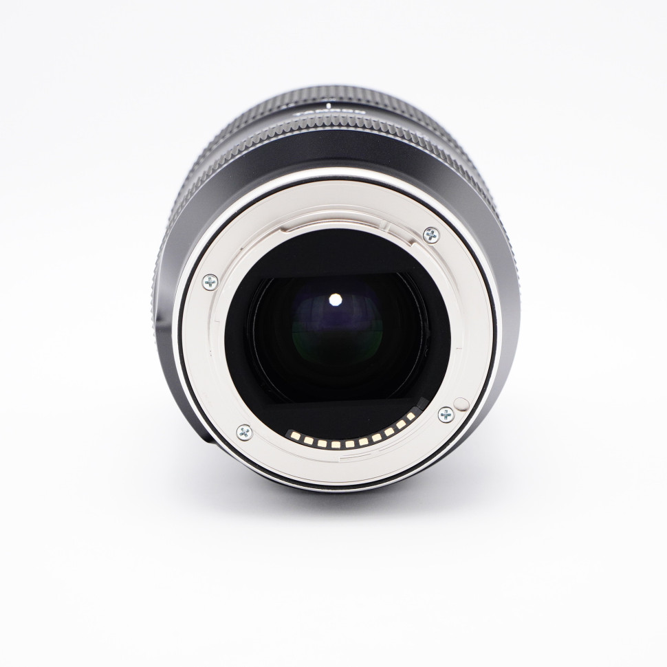 Tamron 28-75mm f/2.8 Di III VXD for Sony (витринный образец)