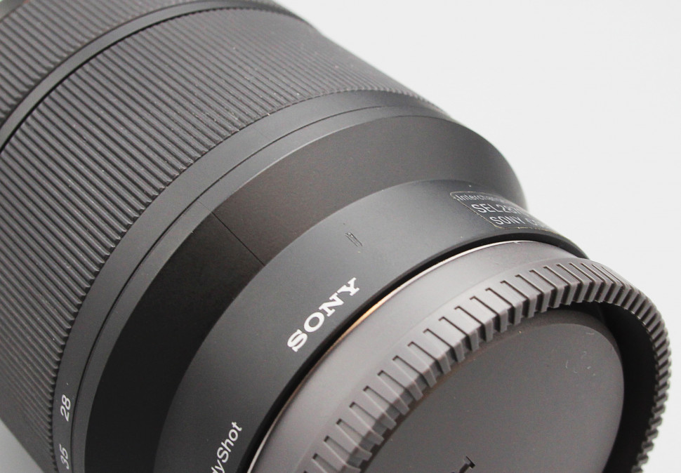 Sony FE 28-70mm f/3.5-5.6 OSS (состояние 5-)