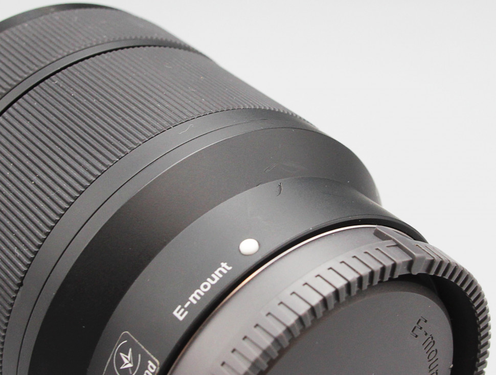 Sony FE 28-70mm f/3.5-5.6 OSS (состояние 5-)