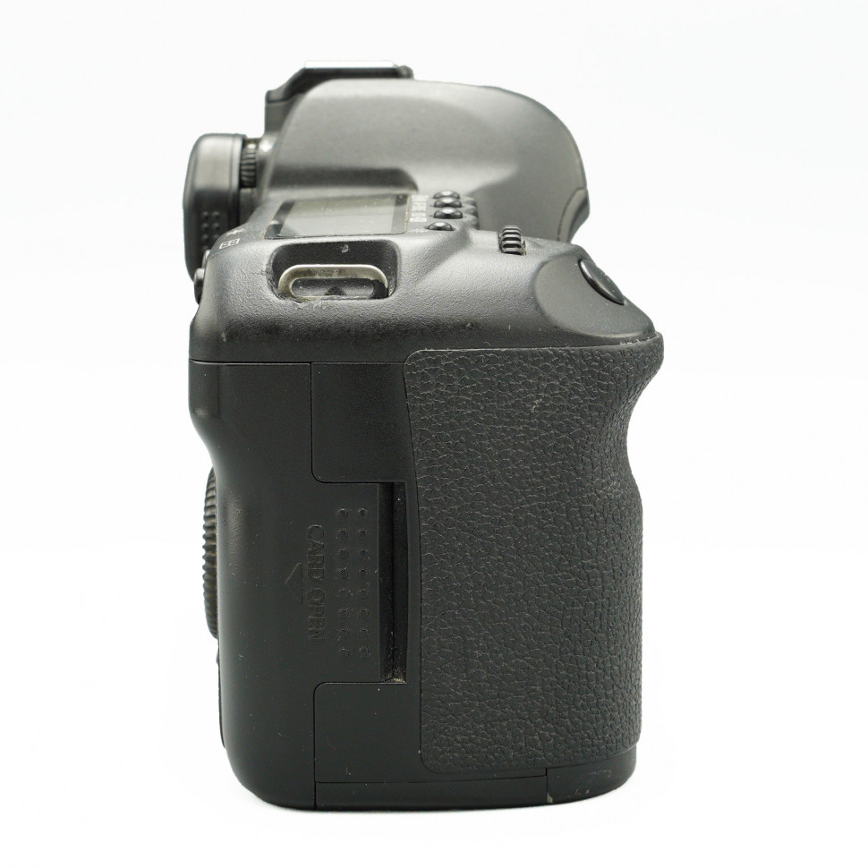 Canon EOS 5D Mark II  (189.000 кадров)