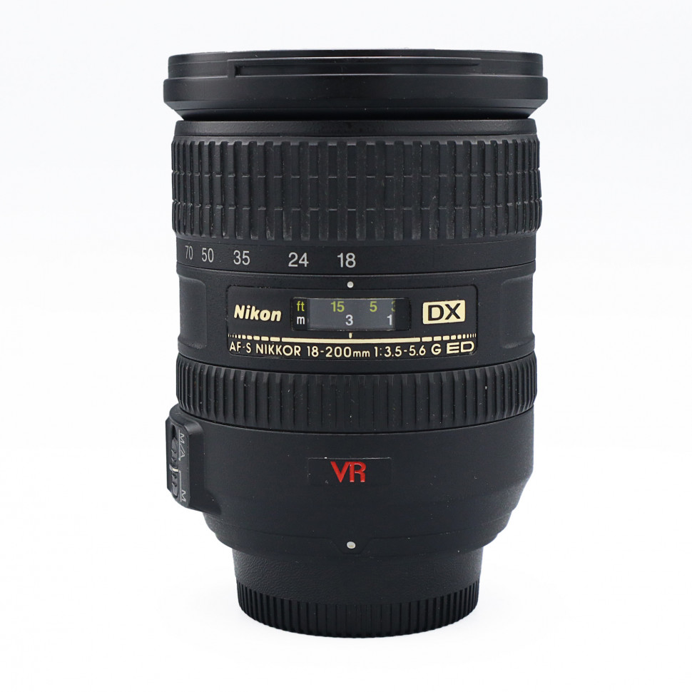 Nikon 18-200mm f/3.5-5.6G ED VR DX (состояние 2)