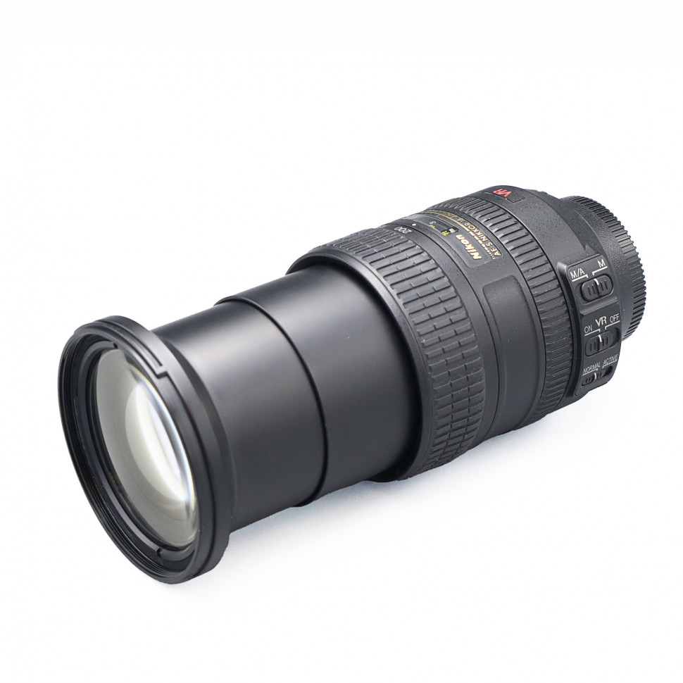 Nikon 18-200mm f/3.5-5.6G ED VR DX (состояние 2)