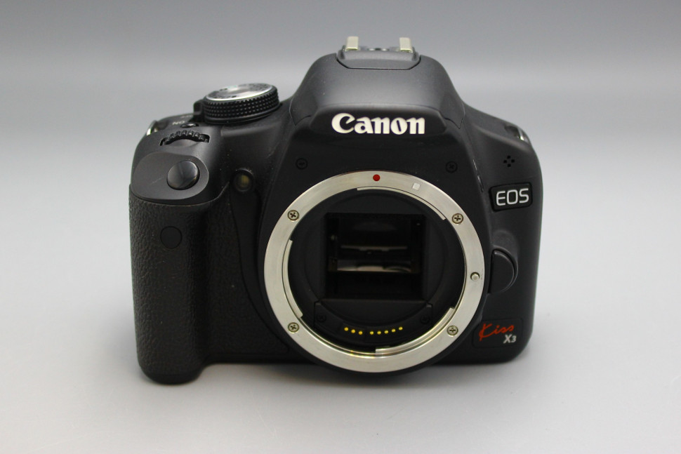 Canon EOS KISS X3 kit 18-55(17.500 кадров)