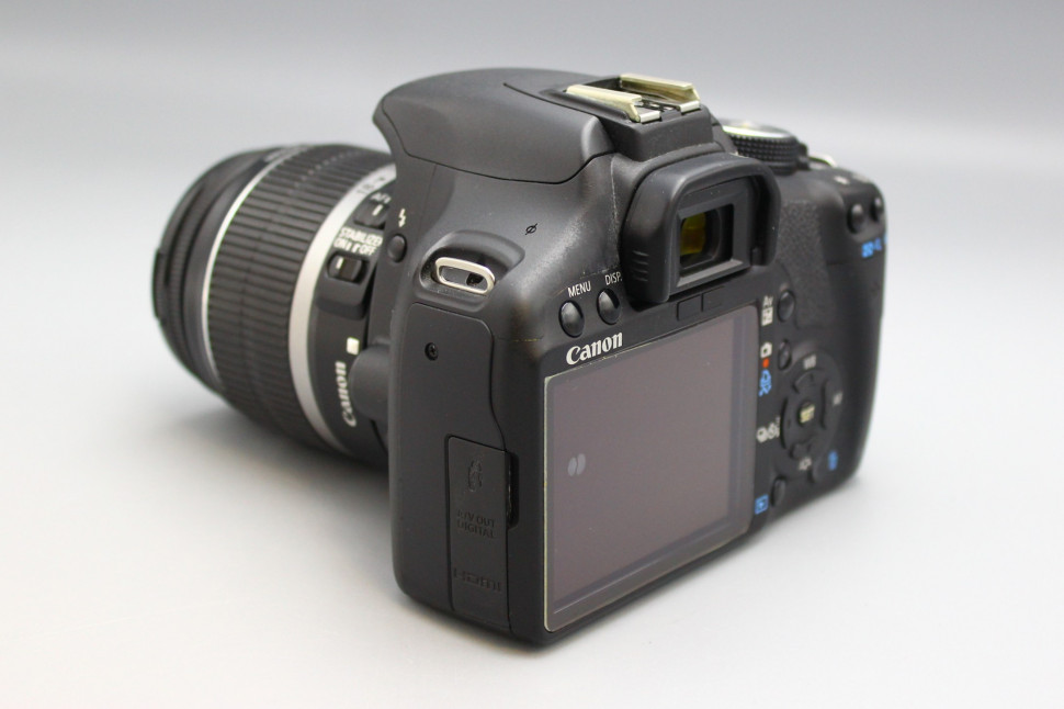 Canon EOS KISS X3 kit 18-55(17.500 кадров)