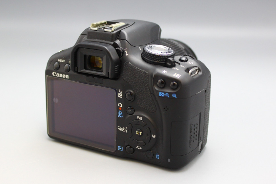Canon EOS KISS X3 kit 18-55(17.500 кадров)