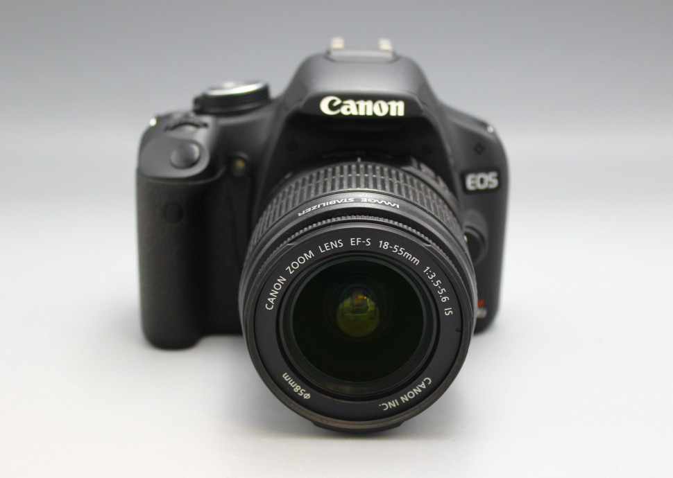 Canon EOS KISS X3 kit 18-55(17.500 кадров)