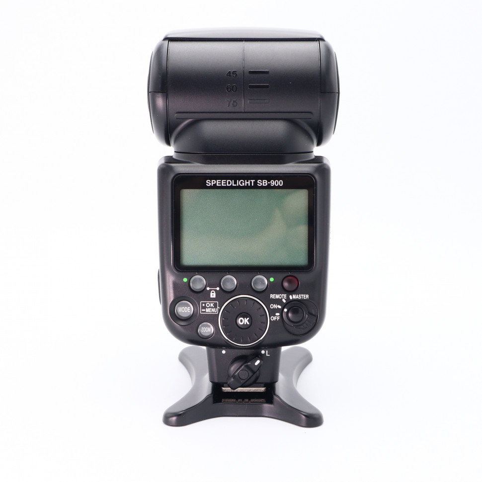 Nikon Speedlight SB-900 (состояние 5)