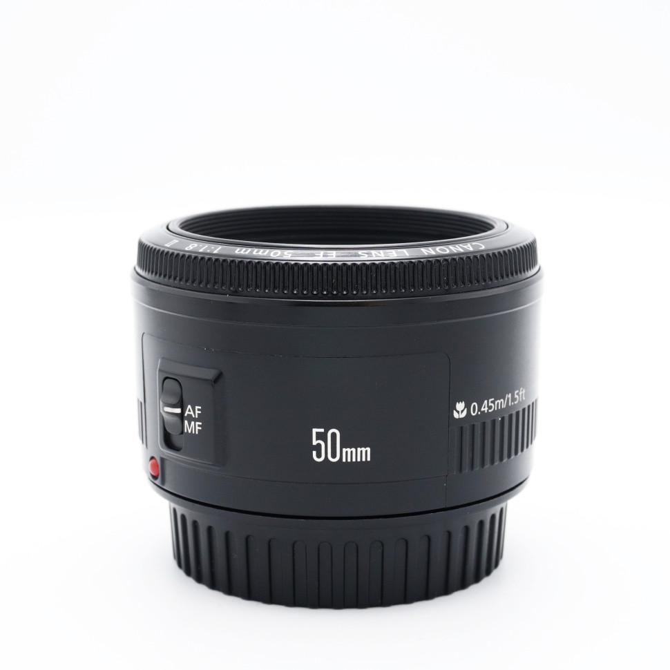 Canon EF 50mm f/1.8 II     (состояние 5-)
