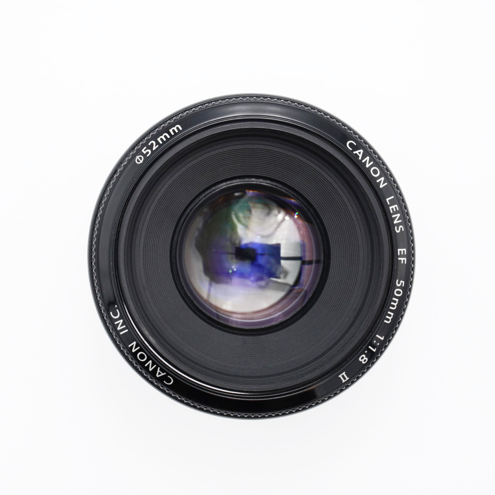 Canon EF 50mm f/1.8 II     (состояние 5-)