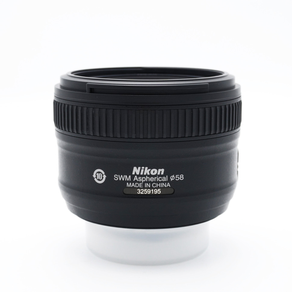Nikkor AF-S 50mm f/1.8G  (состояние 5-)