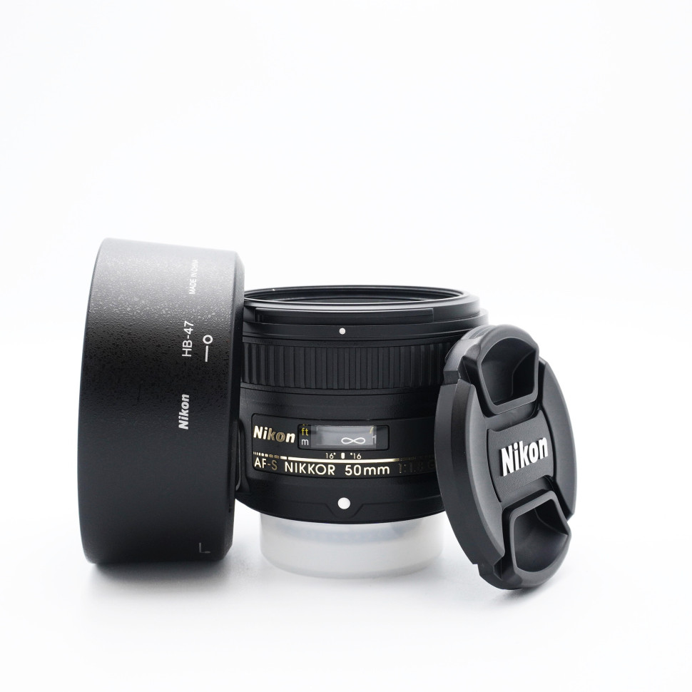 Nikkor AF-S 50mm f/1.8G  (состояние 5-)